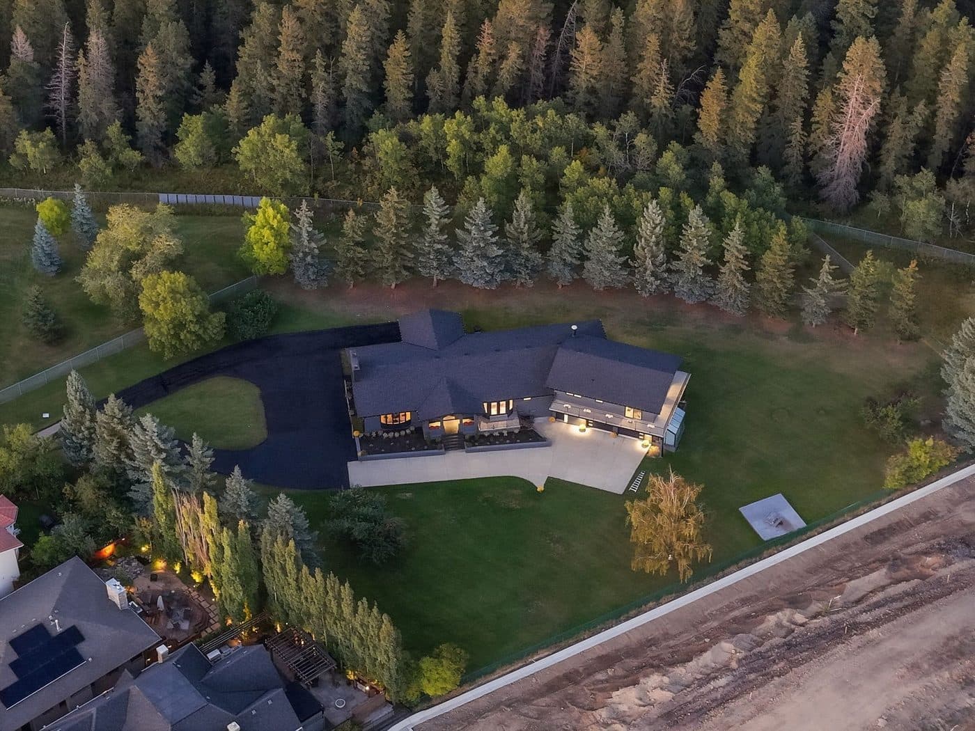 Overhead aerial of the entire Shawnee Slopes estate lot